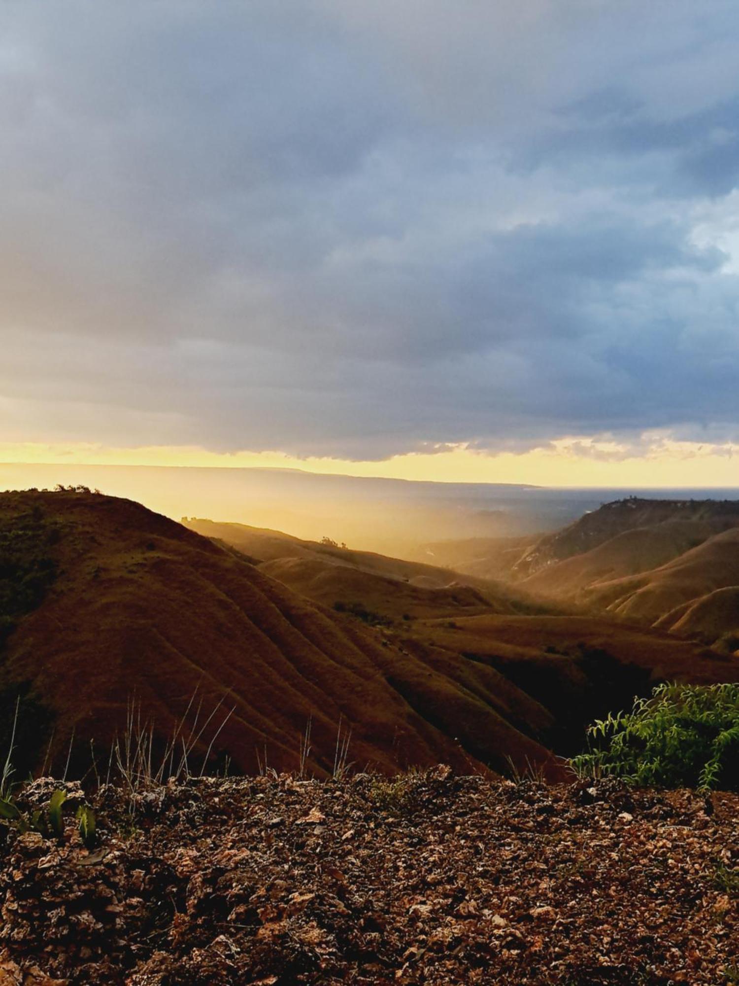 Hars Garden Sumba Hotel Waingapu Buitenkant foto
